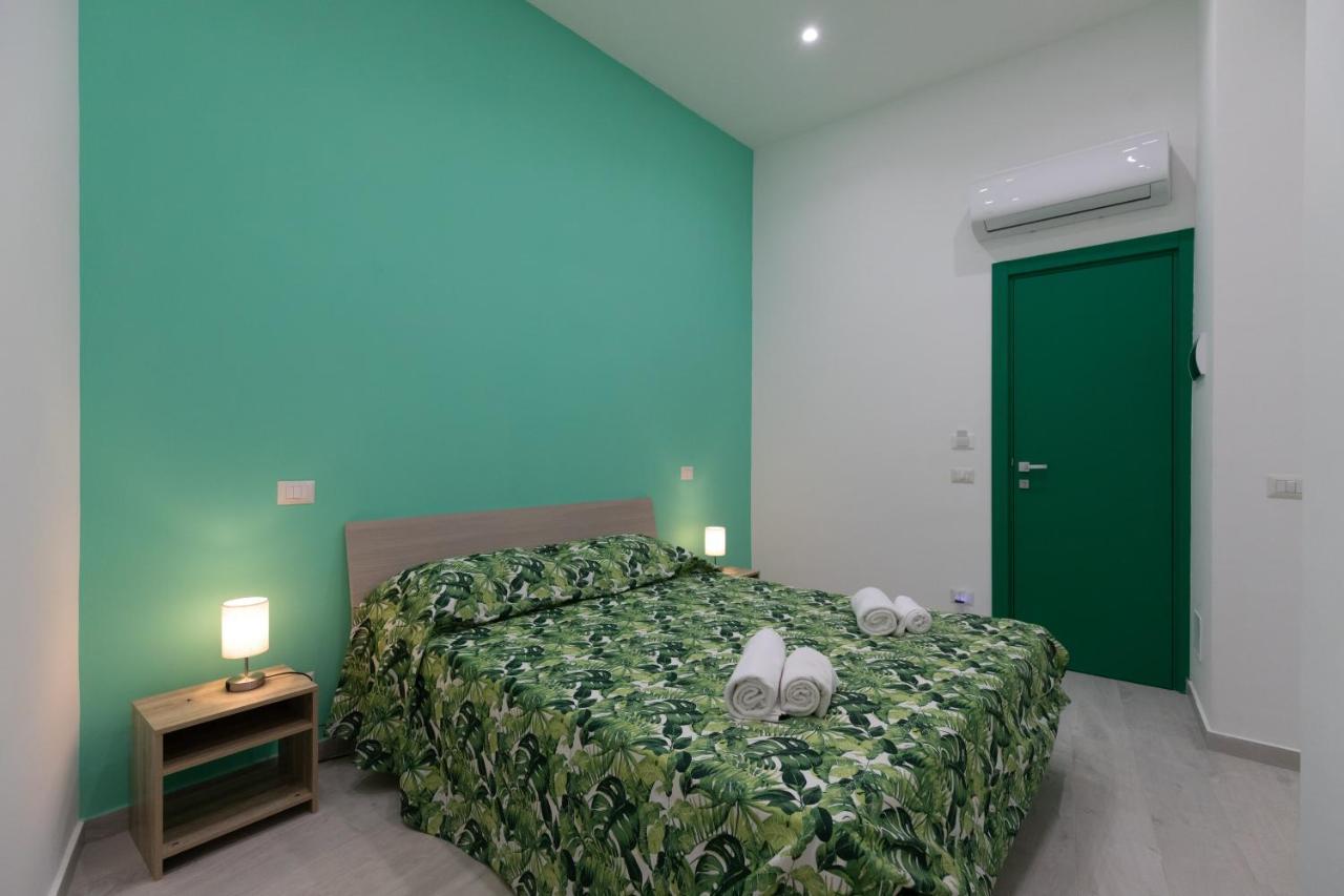 My Brilliant Home With Jacuzzi 2 Steps From St Toledo Nápoles Exterior foto