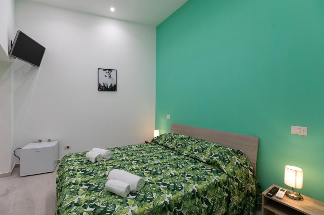 My Brilliant Home With Jacuzzi 2 Steps From St Toledo Nápoles Exterior foto